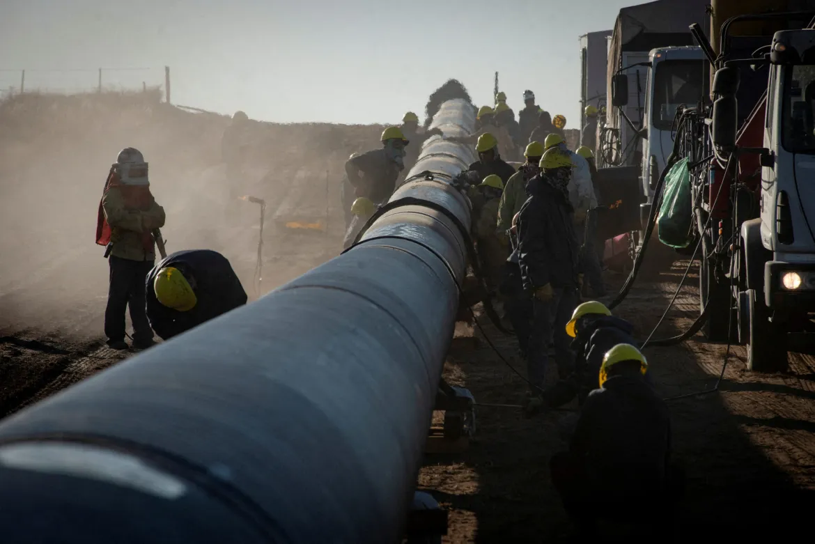 Argentina builds case for exporting natgas to Brazil through Bolivia