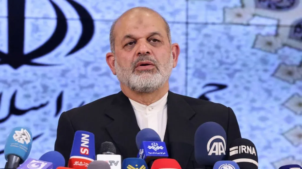 Argentina seeks arrest of Iranian minister over 1994 bombing