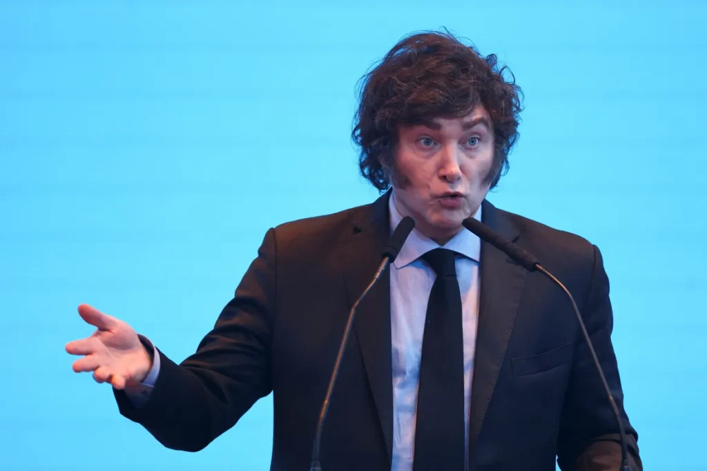 Milei postpones May Pact until Ley Bases is approved