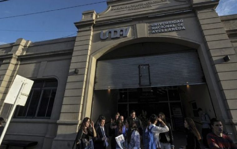 Study underlines Argentina's low minimum wage