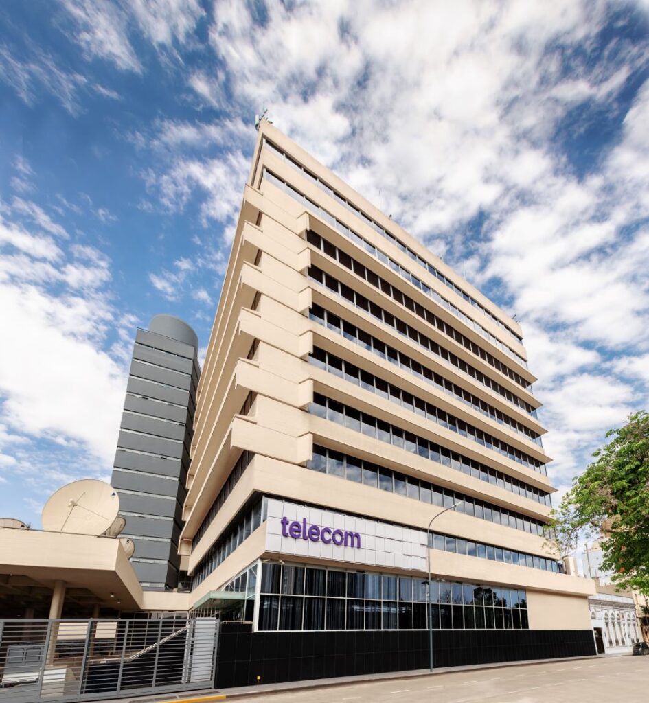 Telecom Argentina returns to international markets