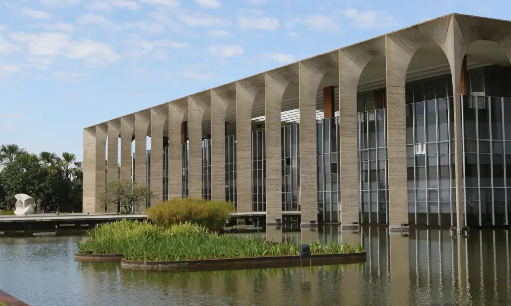 Brazil’s ambassador to Argentina called to Brasília for consultations