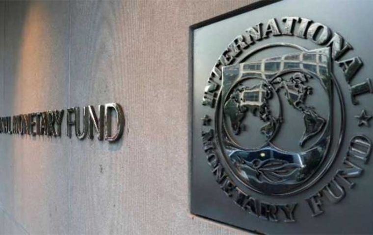 Argentina's economic fall worse than expected, IMF foresees