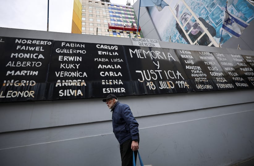 Argentina commemorates 30th anniversary of AMIA bombing