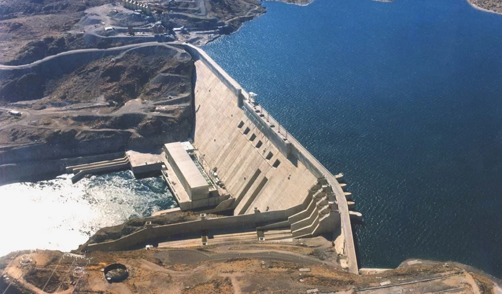 Argentina’s Shift to Private Ownership of Crucial Hydroelectric Assets