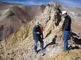 Golden Minerals Announces Completion of Sale of its El Quevar Silver Project and Provides Corporate Update