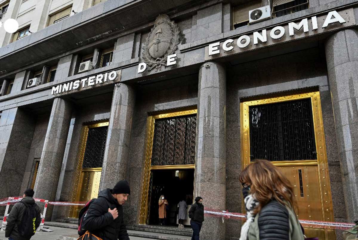 Argentine Bond Market Predicts Sharp Drop in Inflation Rates