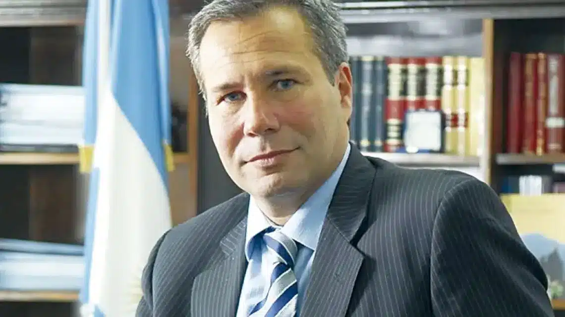 Comodoro Py asks Milei to declassify SIDE files for Nisman death probe